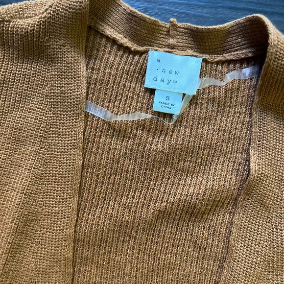 Universal Thread Cardigan - Picture 2 of 4